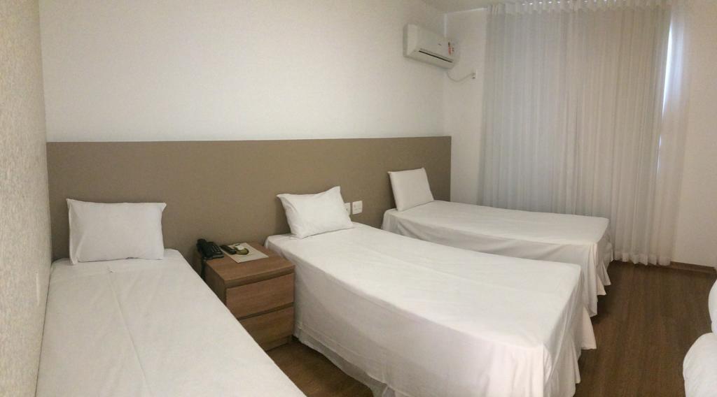 Lord Hotel Aeroporto Confins Vespasiano Exterior foto
